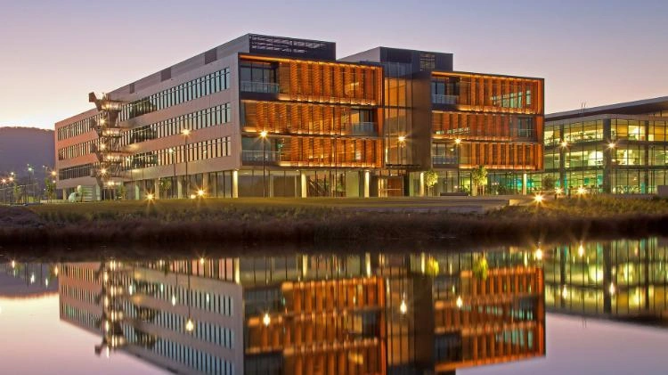 University of Wollongong